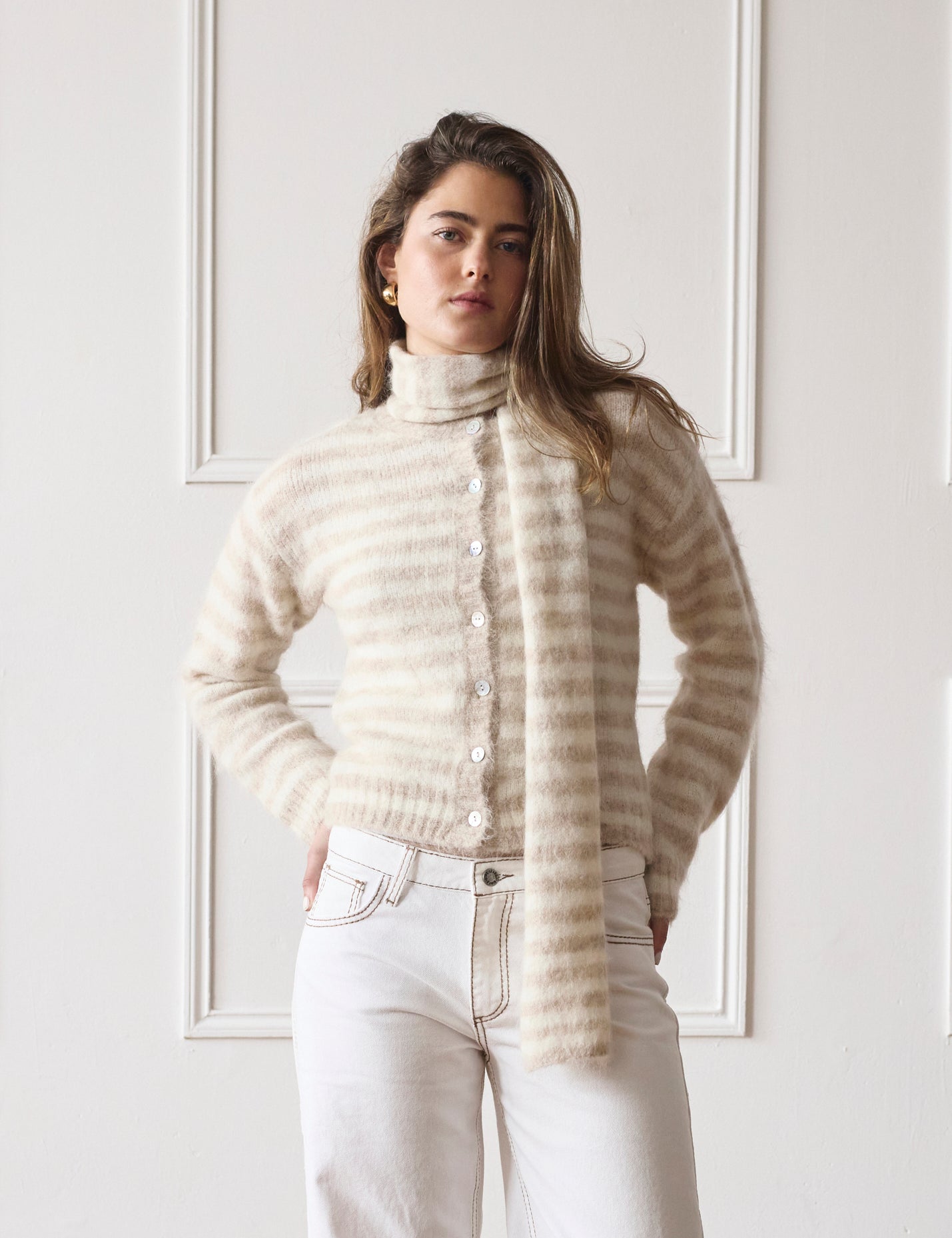 MINKA_DINK_EVIE_SCARF_BEIGE_STRIPE_1.jpg