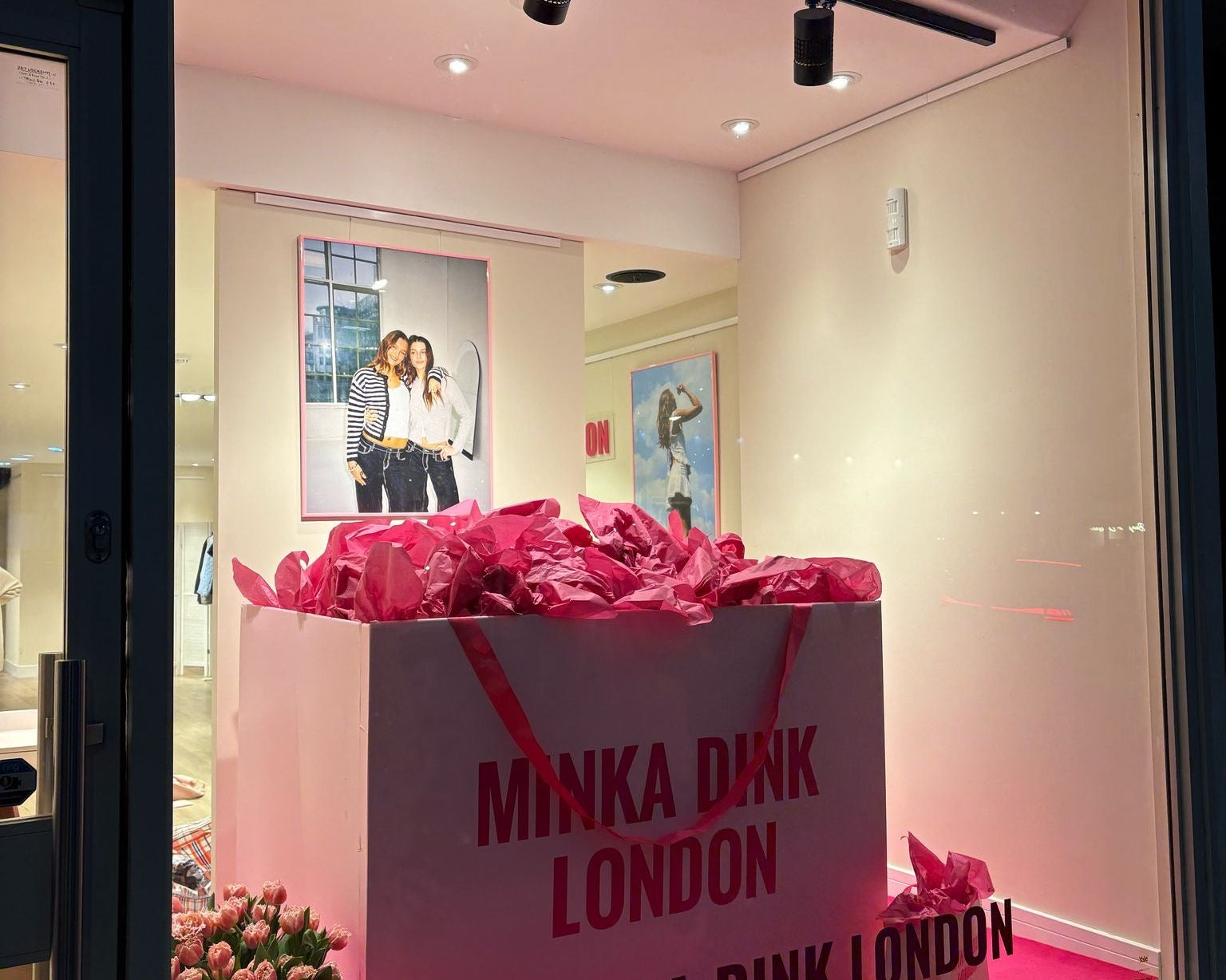 Minka Dink London