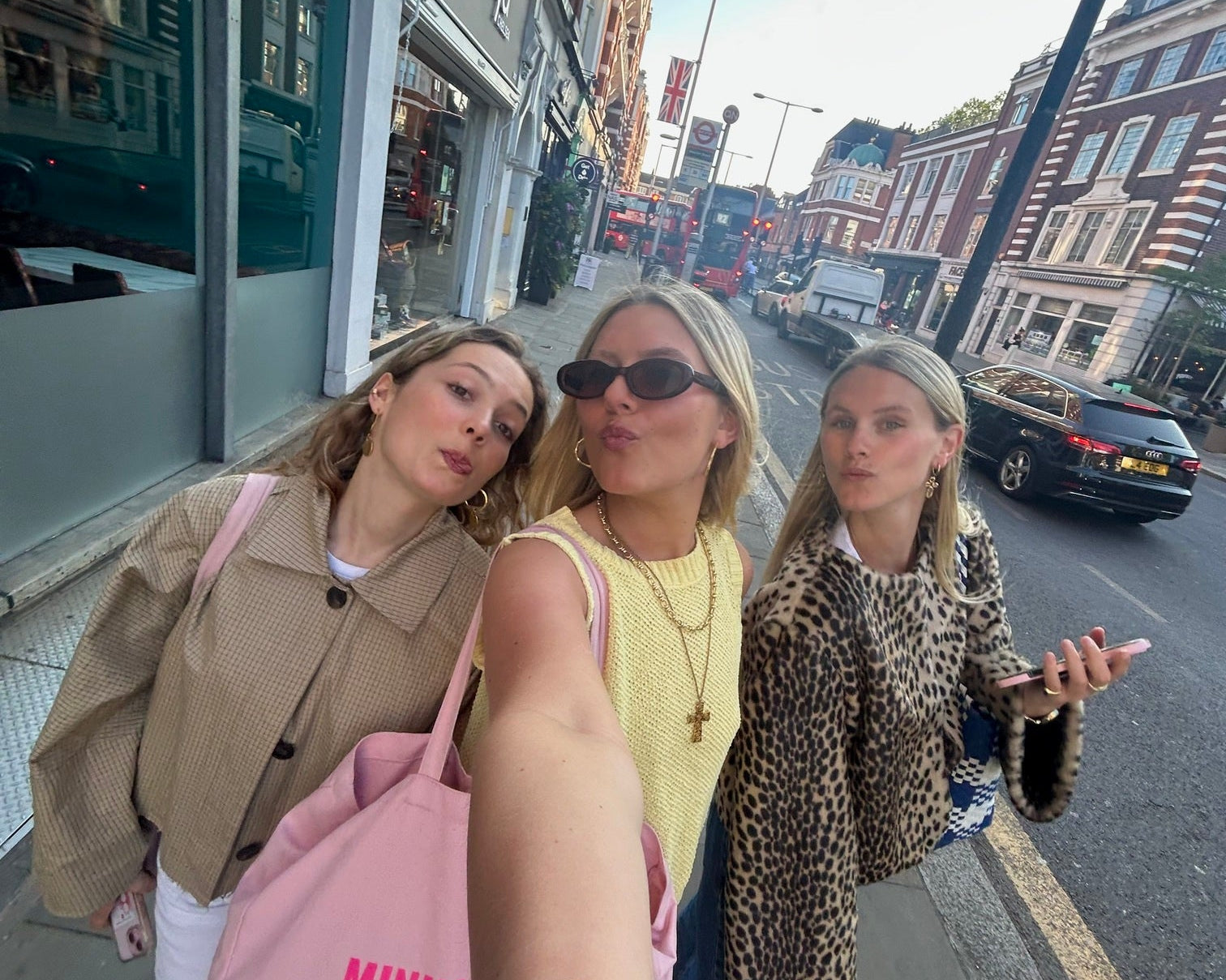 Minka Dink London