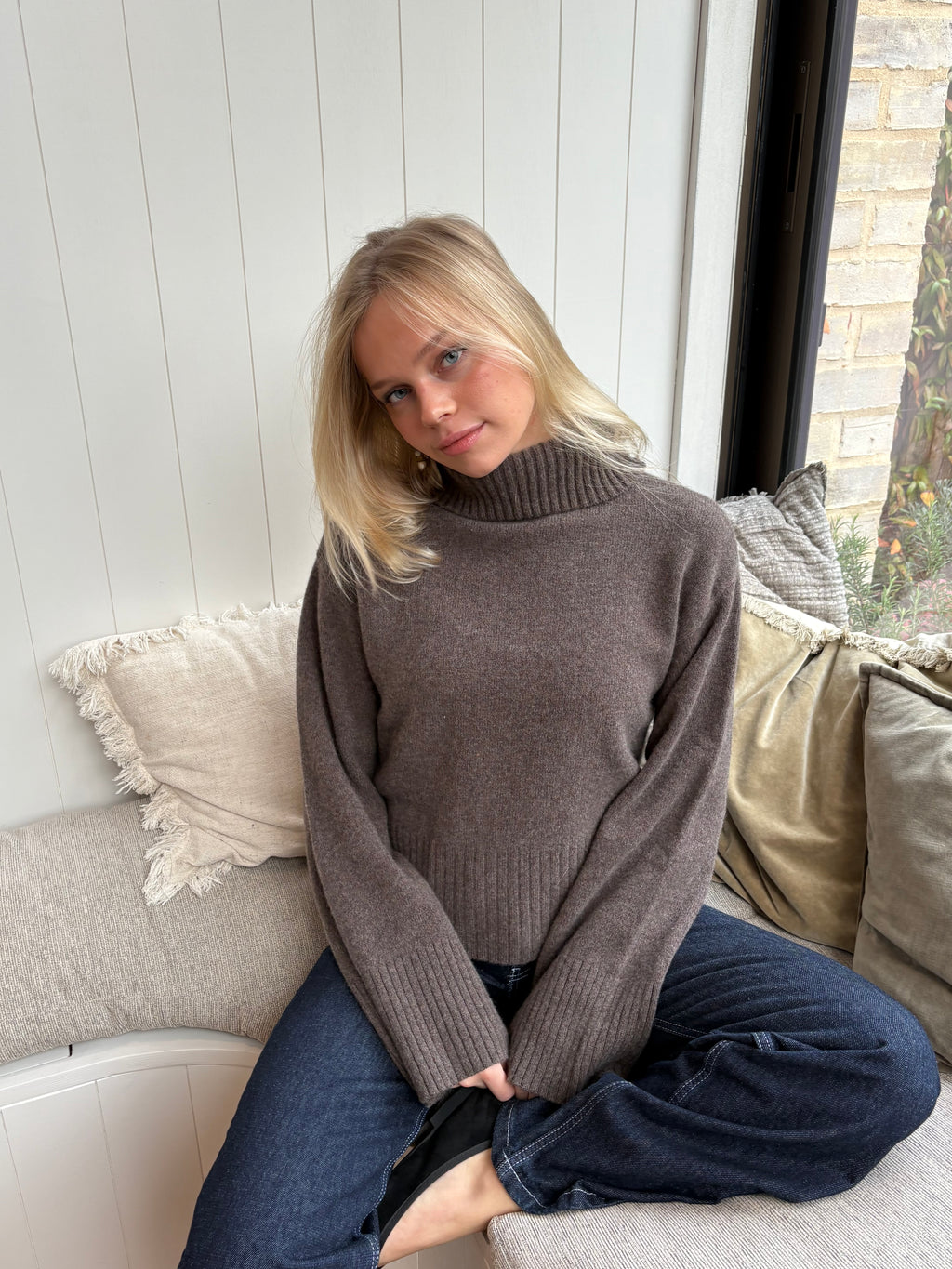 Thea Jumper - Brown