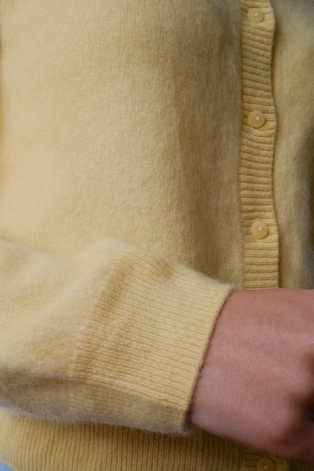 Isla Cardigan - Butter