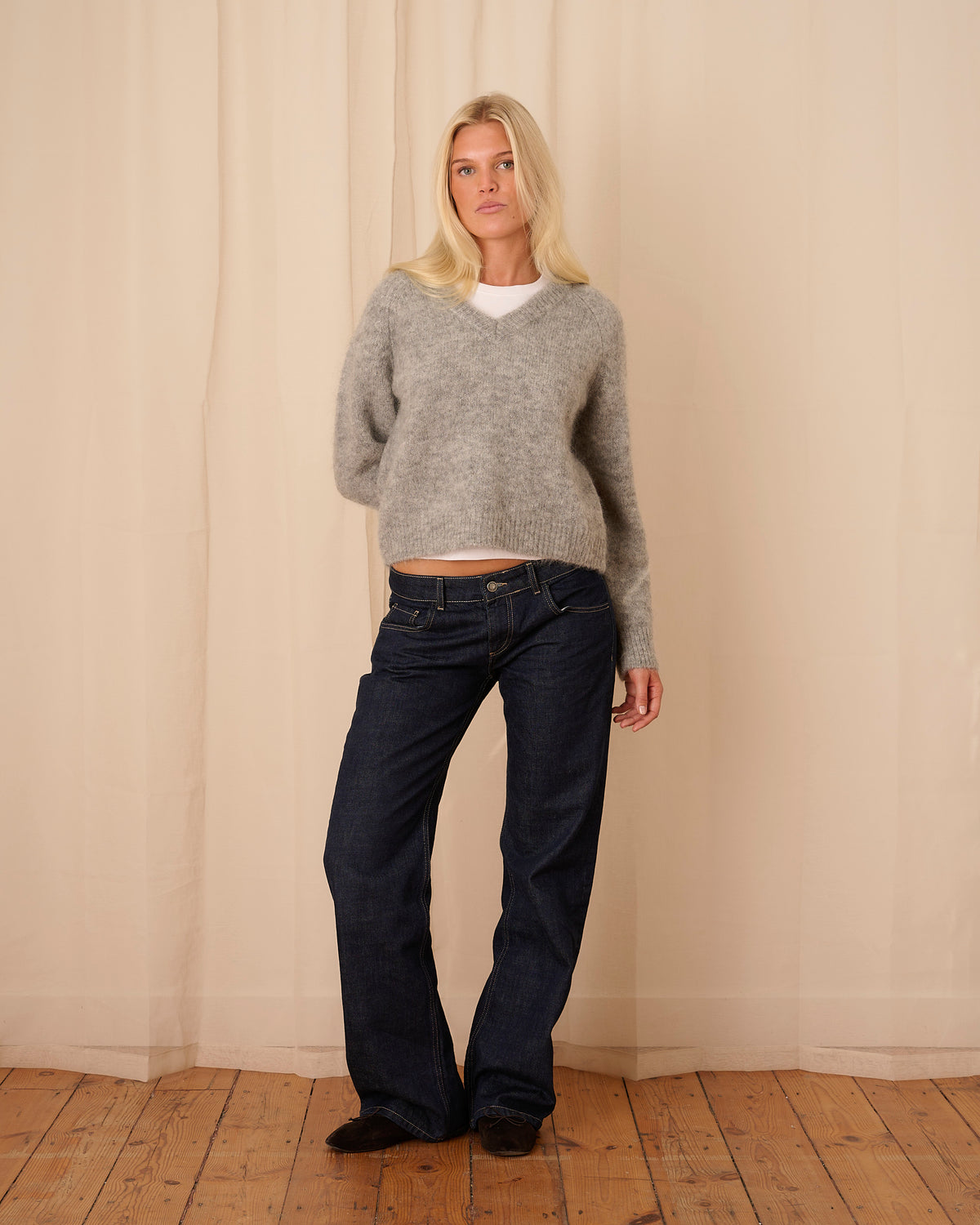 Florence V Neck Jumper - Grey