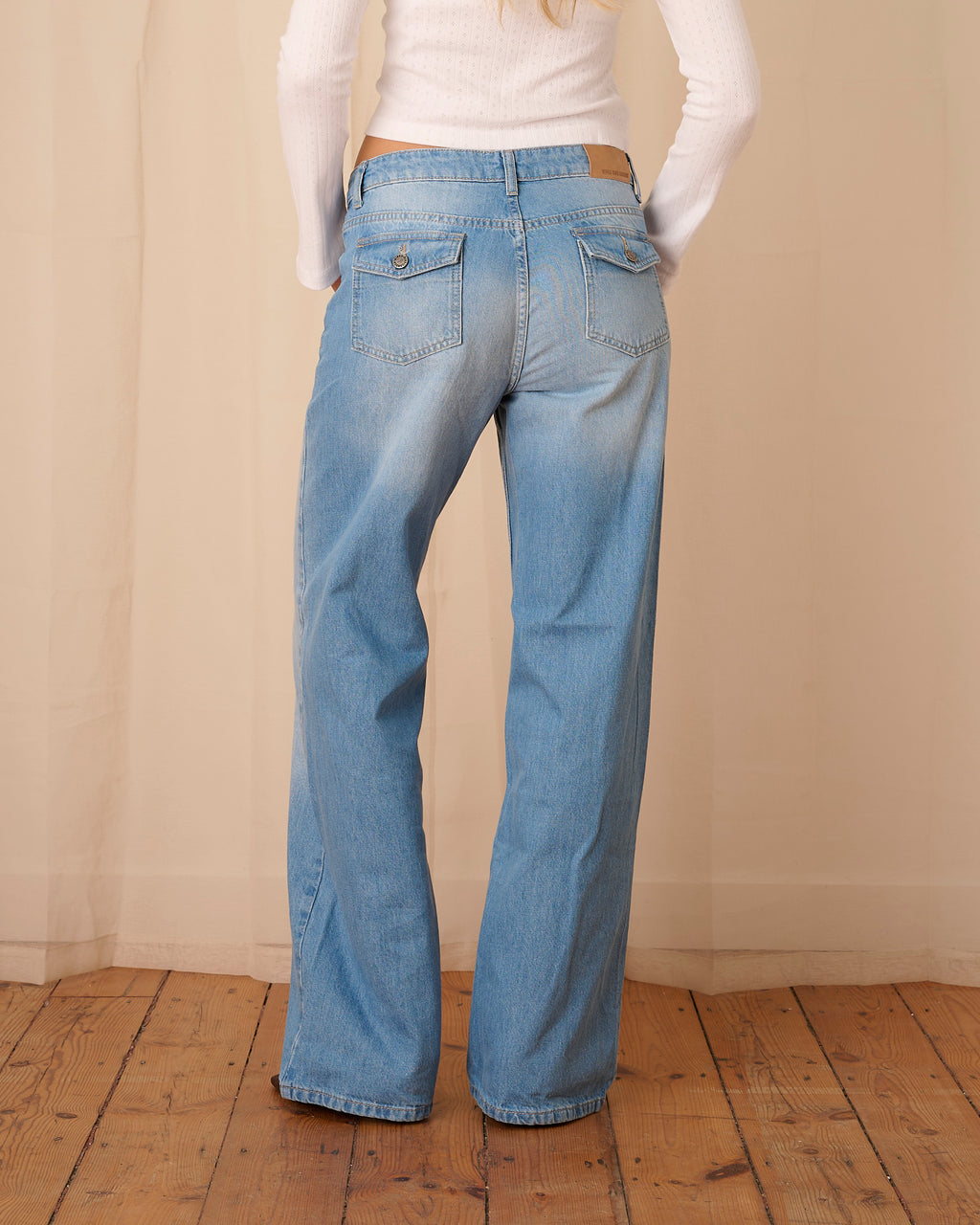 Nina Jeans - Mid Wash