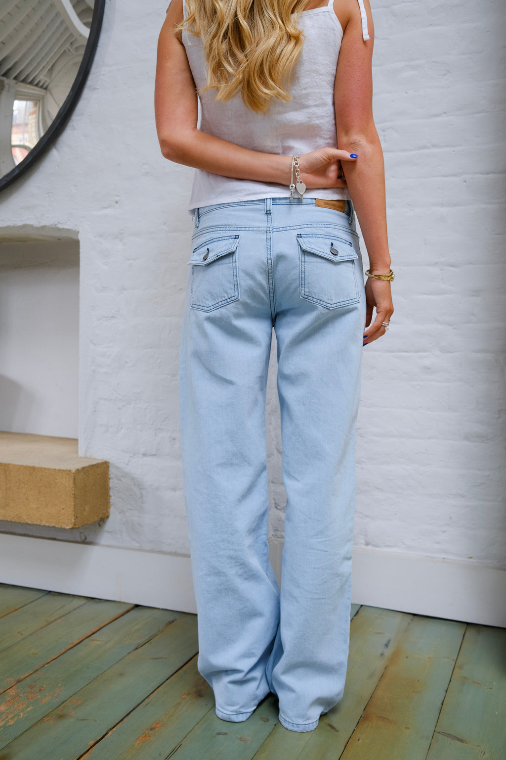 Nina Jeans - Light Wash