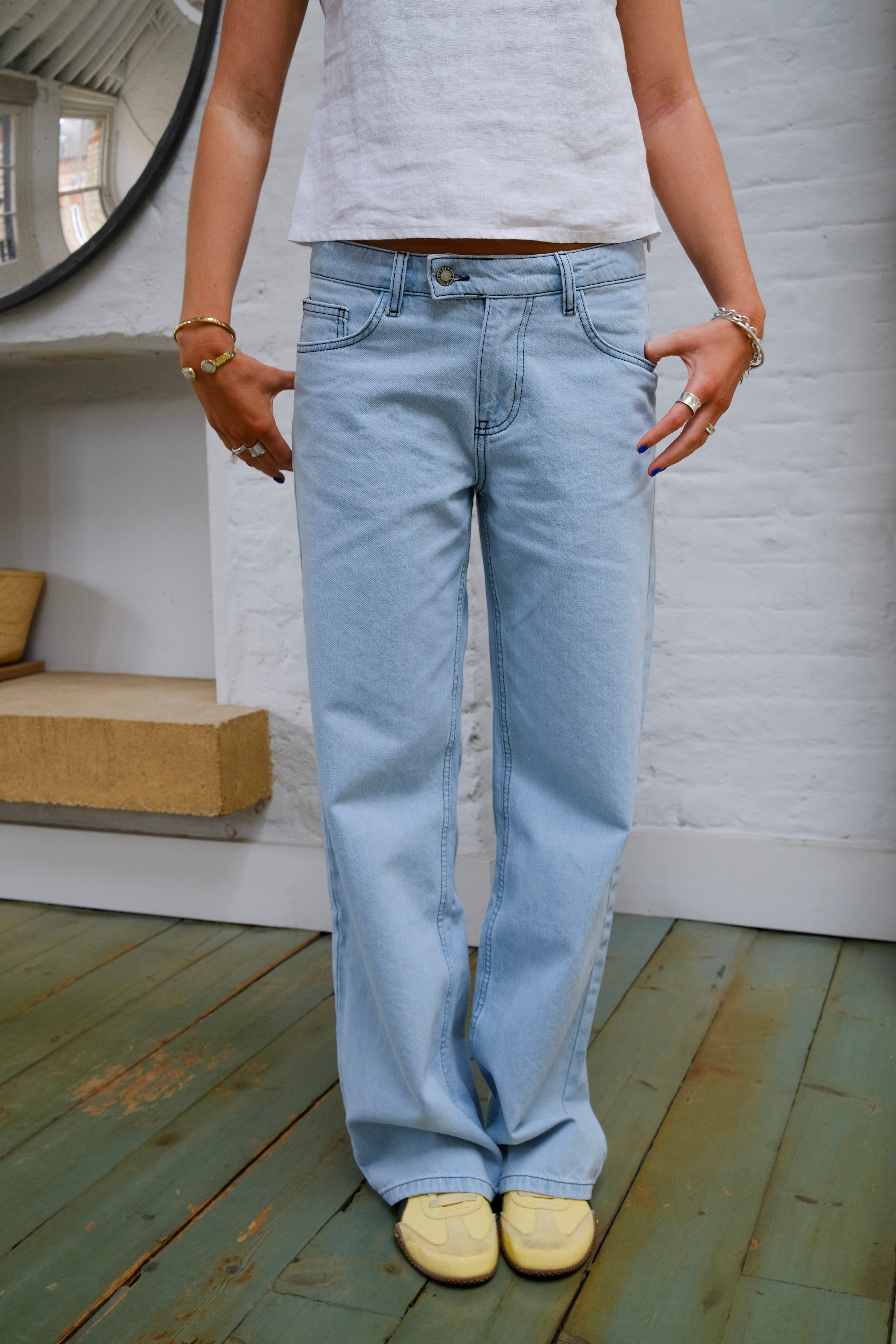 Nina Jeans - Light Wash