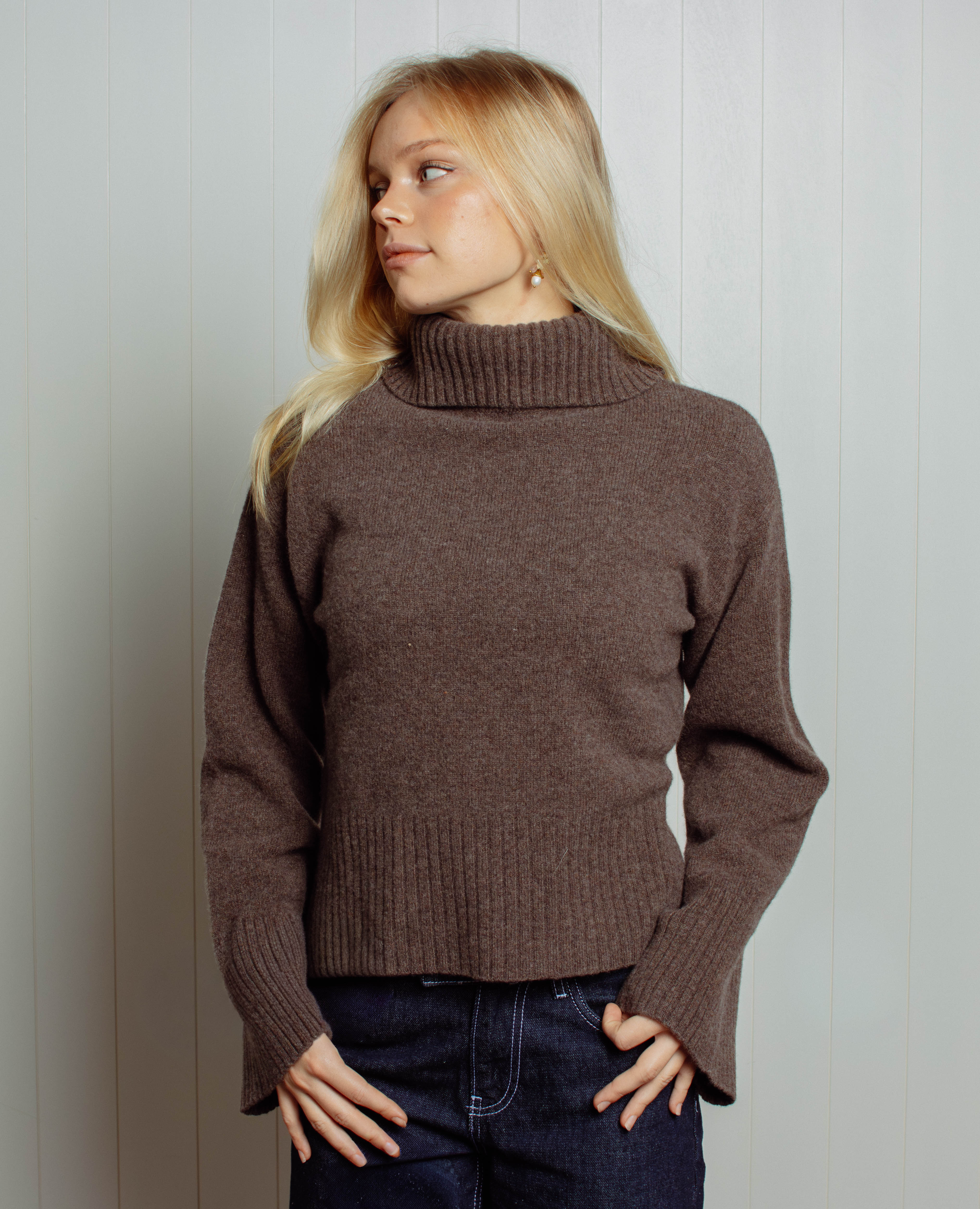 Thea Jumper - Brown