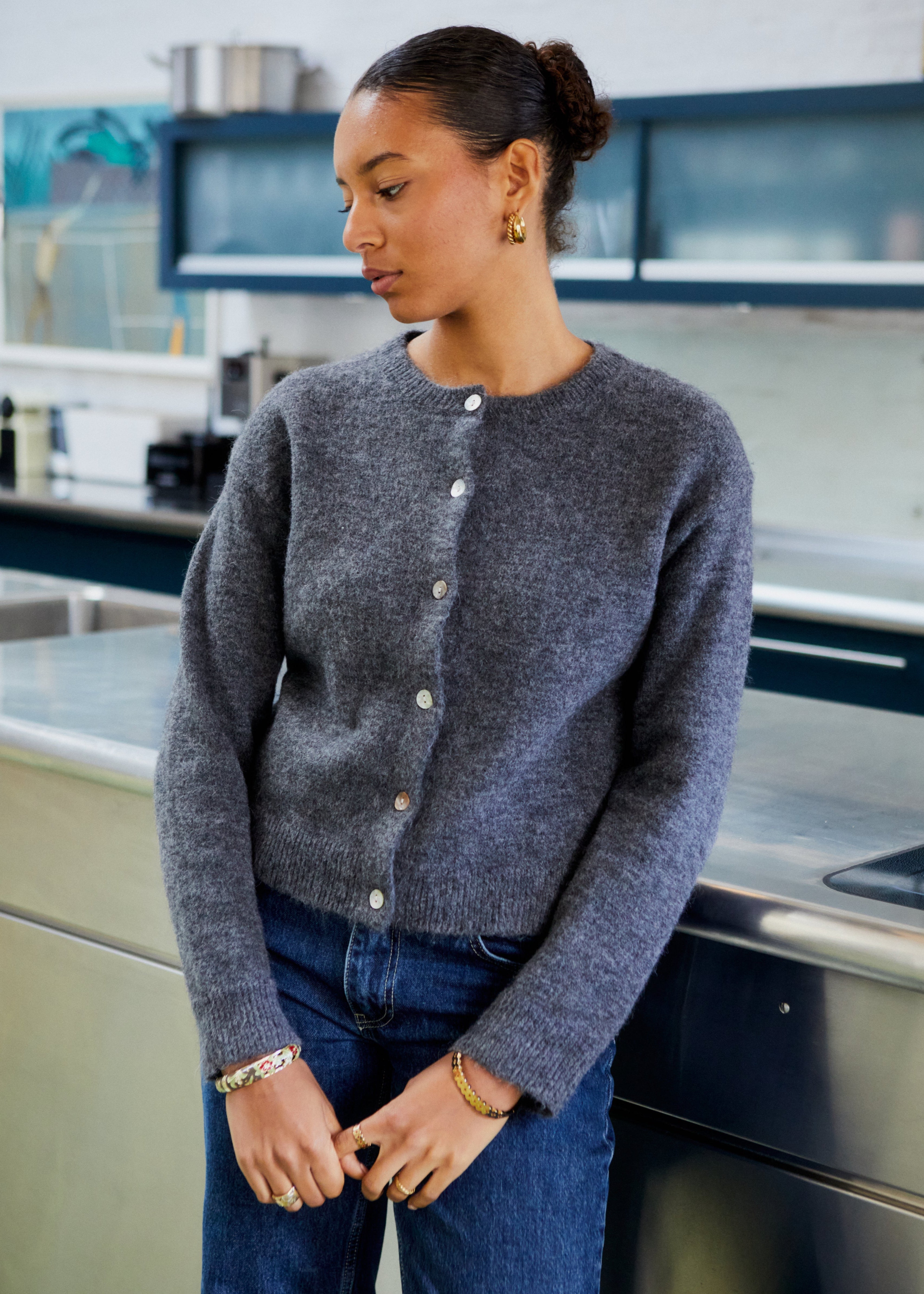 The Elsa Cardigan - Dark Grey