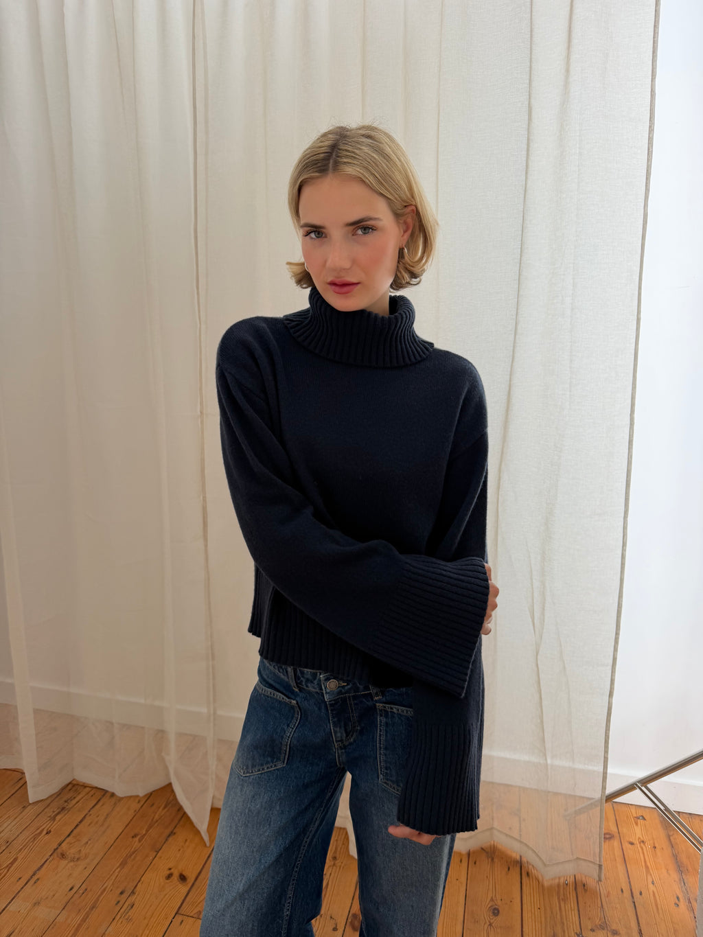 Thea Jumper - Navy