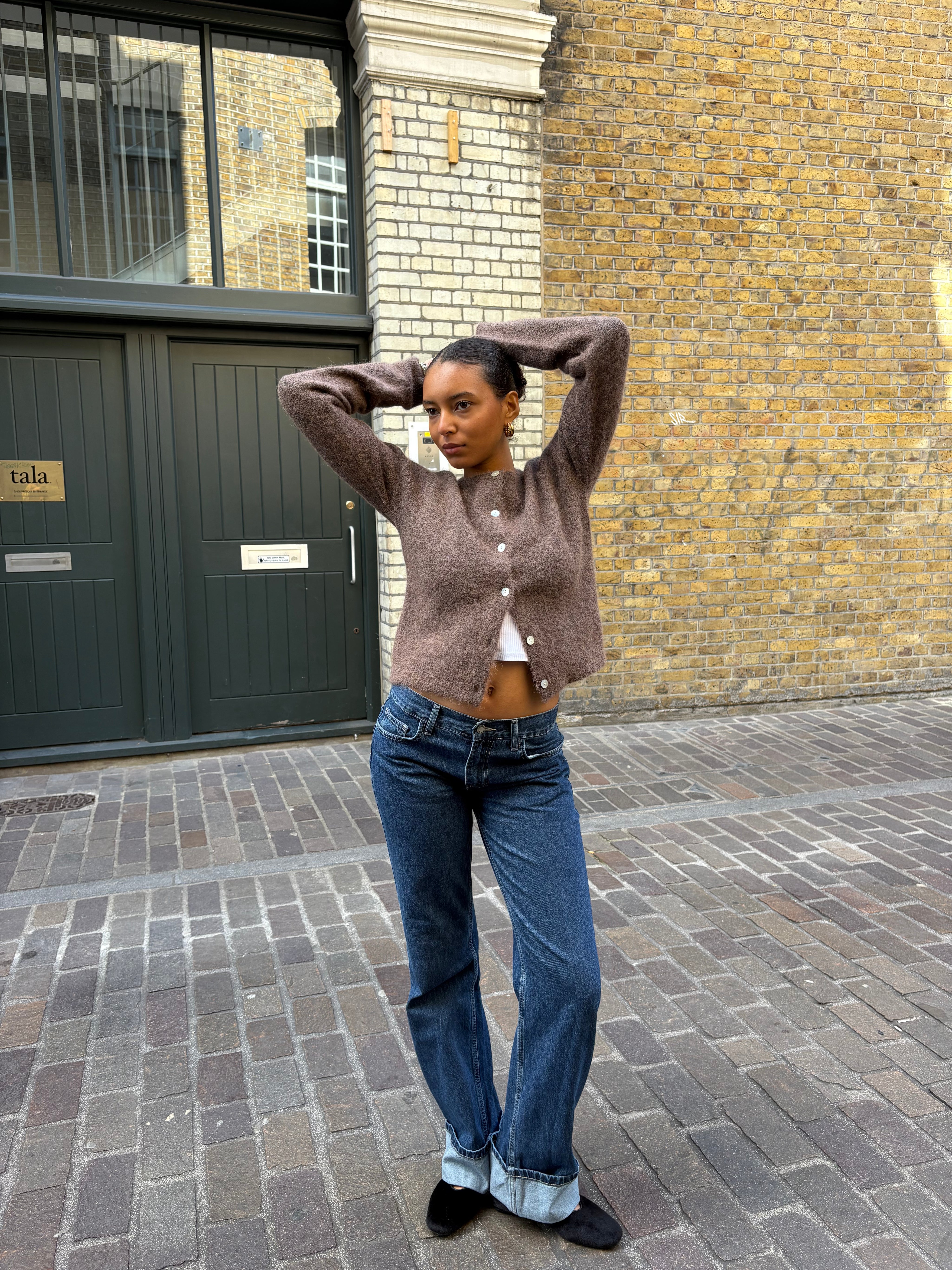 The Elsa Cardigan - Brown