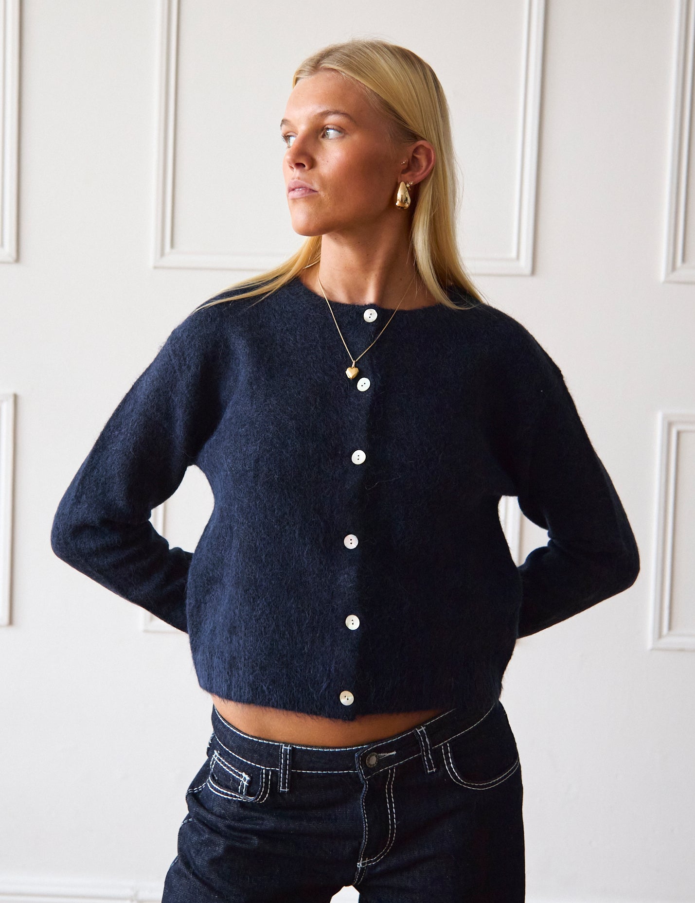 MINKA_DINK_DETAILS_ELSA_CARDIGAN_NAVY_2.jpg