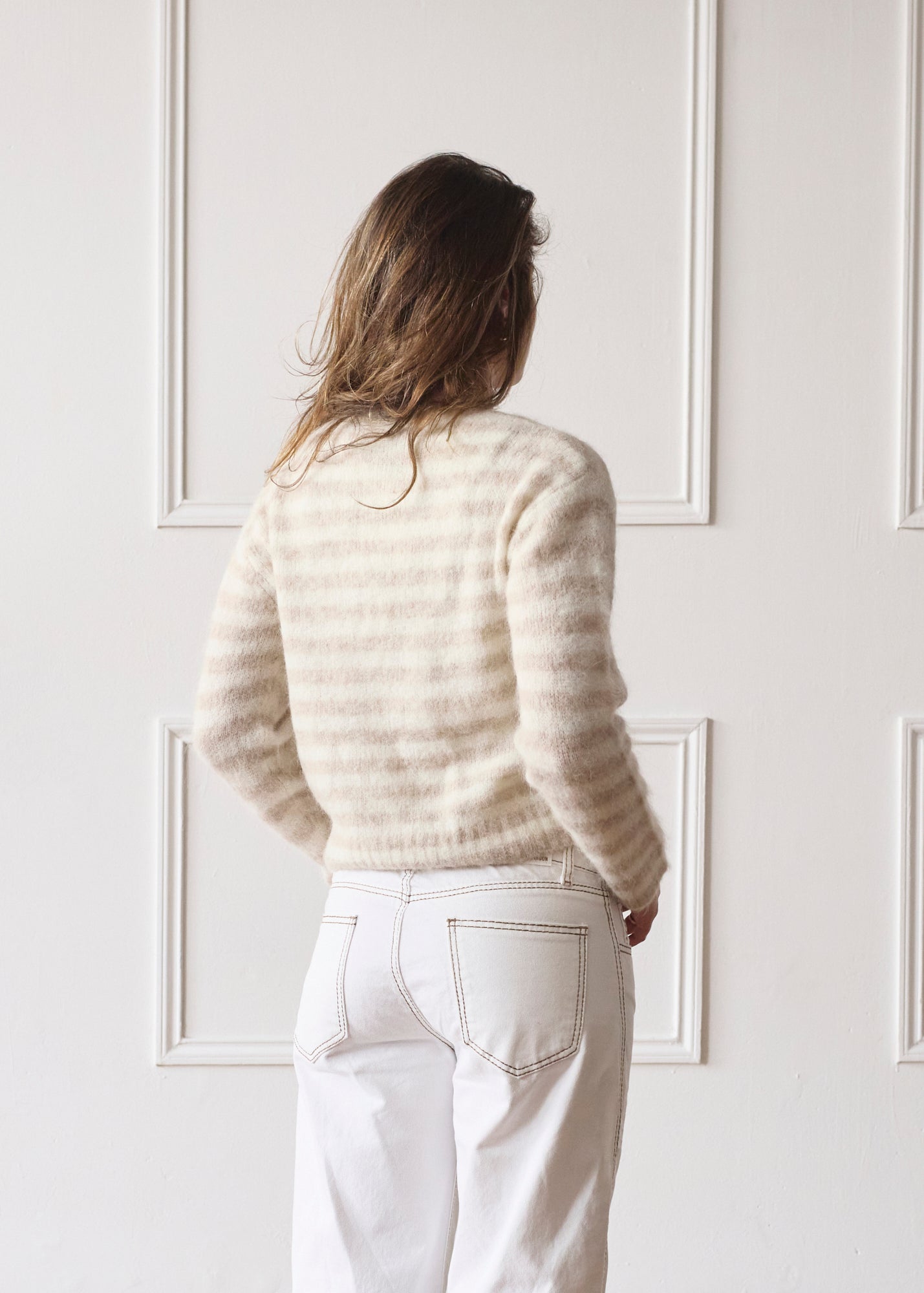 The Evie Cardigan - Beige Stripe