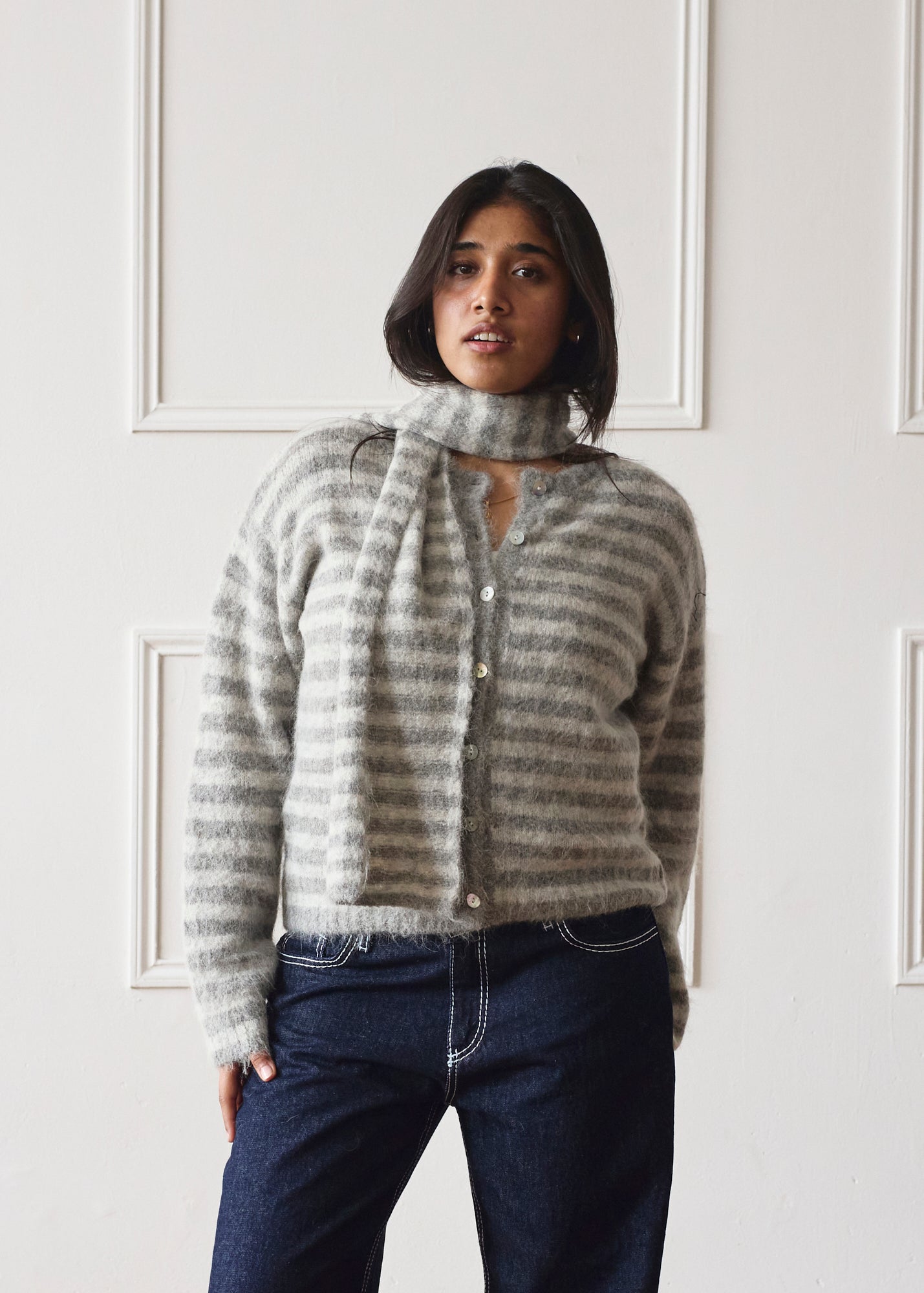 MINKA_DINK_EVIE_SCARF_GREY_STRIPE_1.jpg
