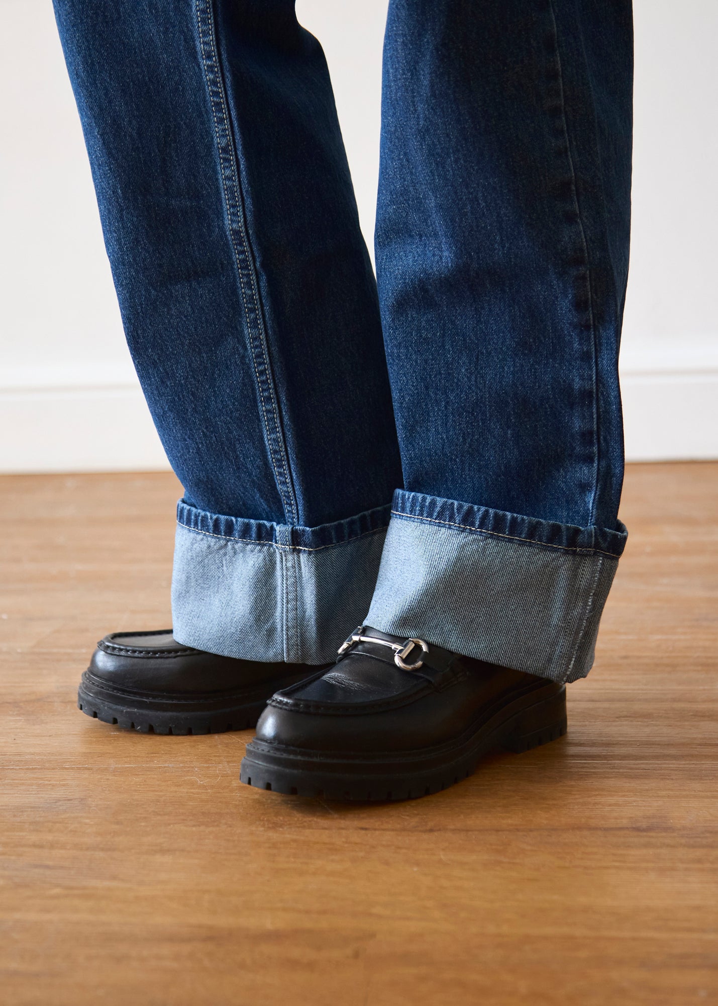 The Cora Jeans - Dark Wash