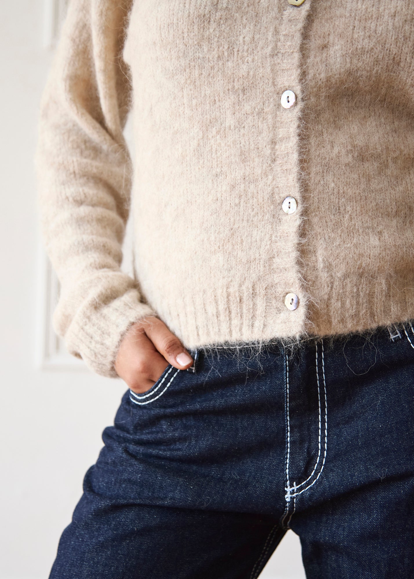 The Evie Cardigan - Beige