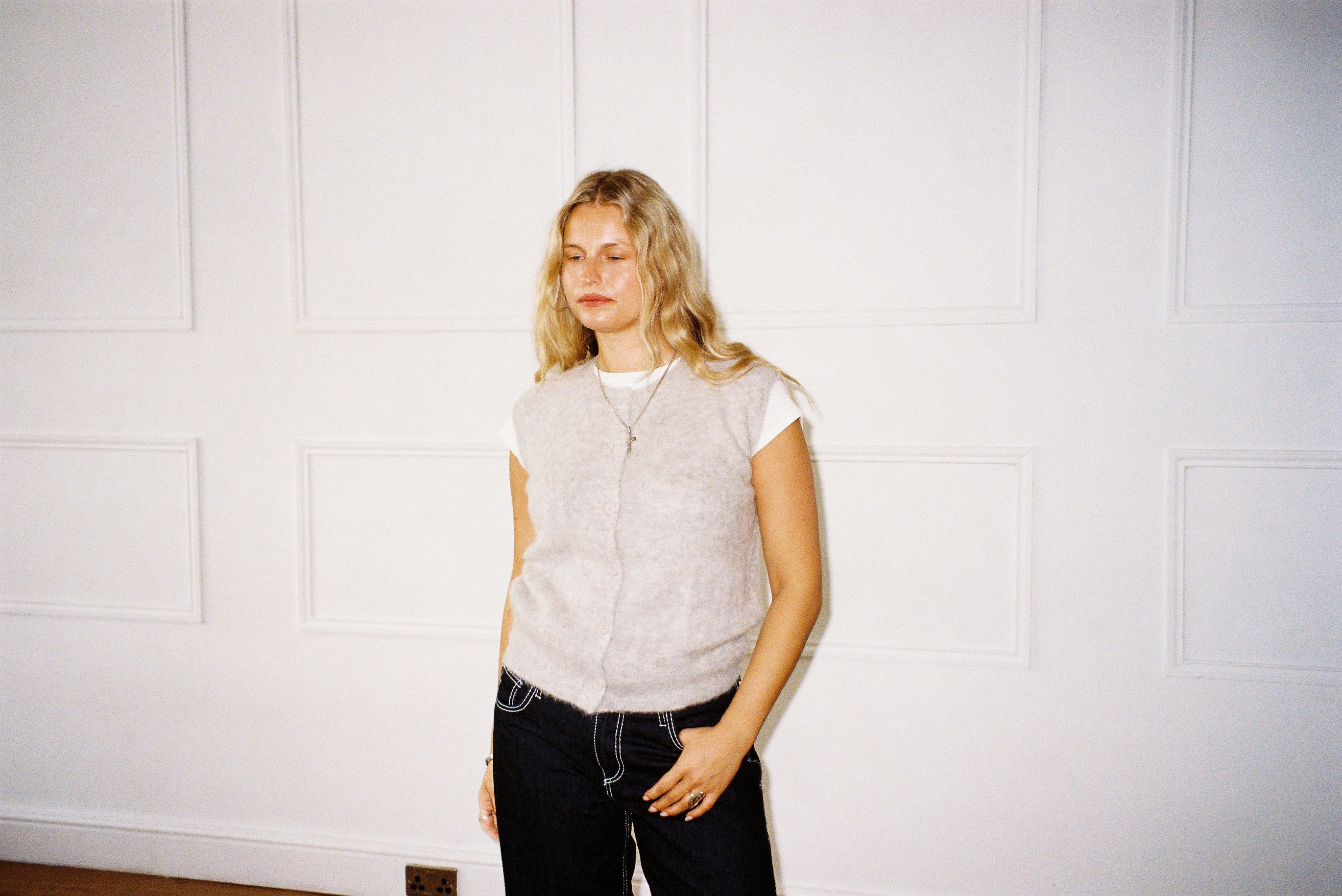 Knit Vest - Light Grey