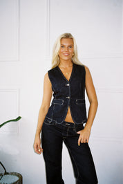 The Hani Jeans - Dark Wash