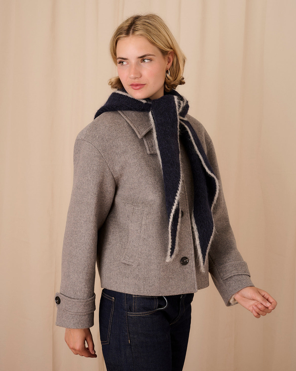 Knitted Hood - Navy