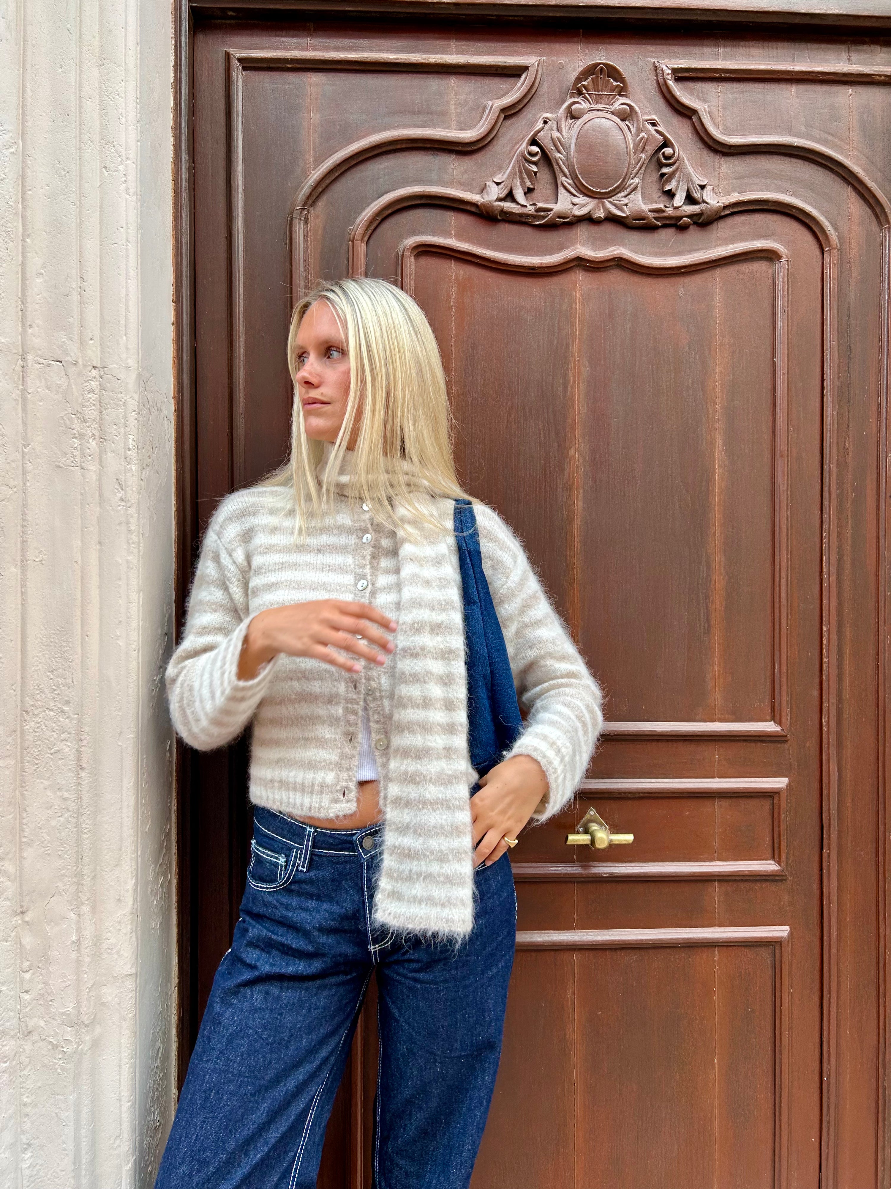 The Evie Cardigan - Beige Stripe