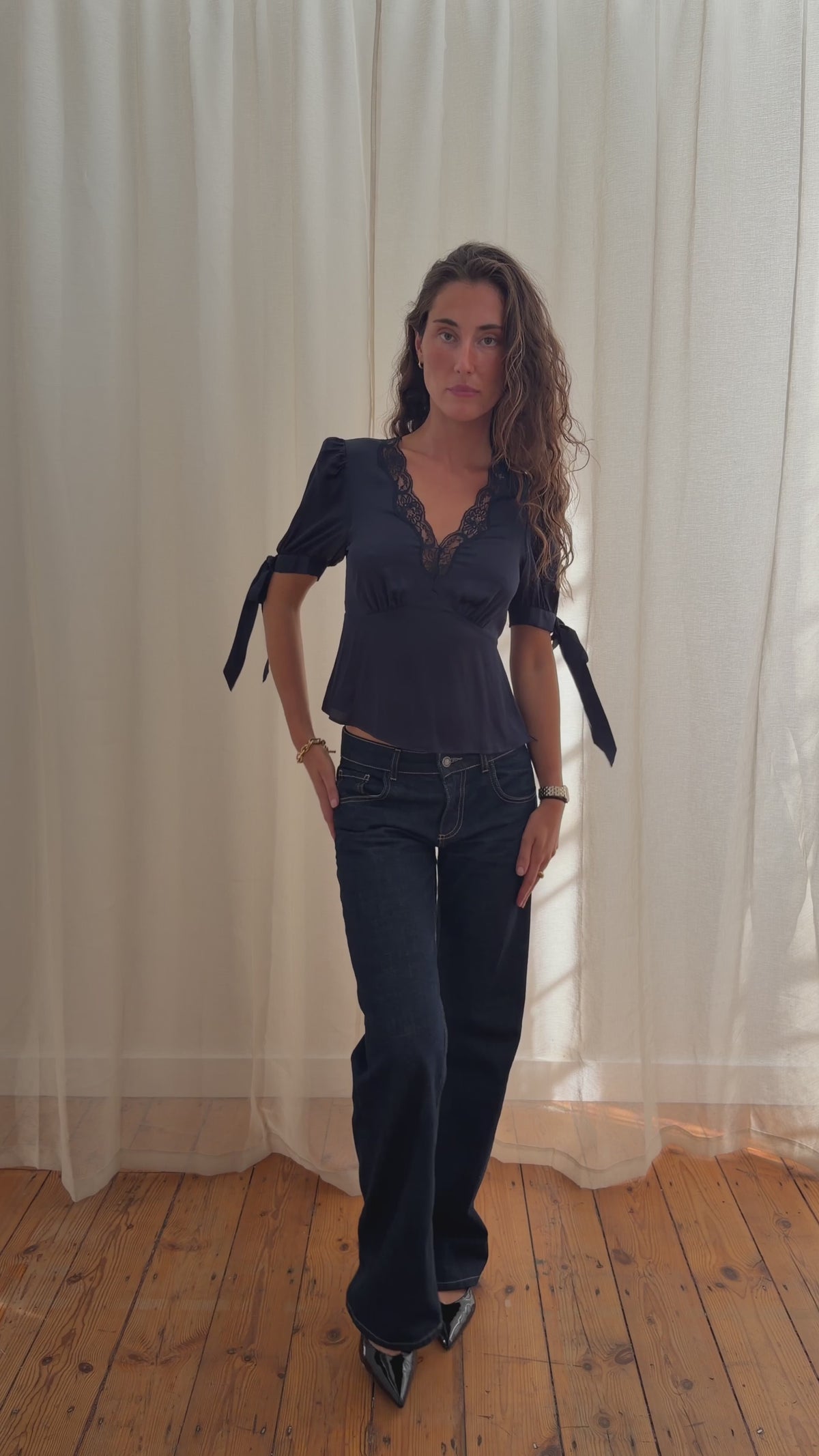 Daphne Blouse - Navy